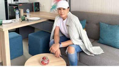 Profil Fitri Salhuteru